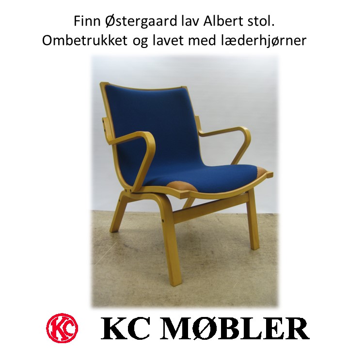 Lav Albert stol, designet af Finn Østergaard, ombetrukket med uldstol - hjørner forstærket med læder
